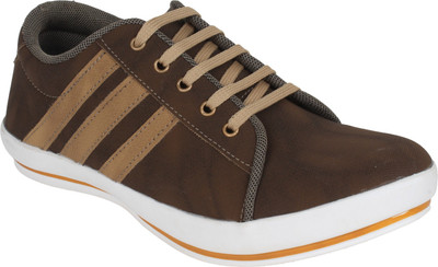 

Aero Sapphire Sneakers For Men(Brown), Coffee