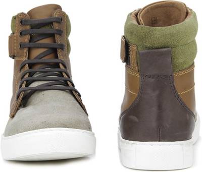 Ruosh Sneaker