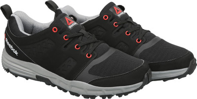 

REEBOK TRAIL RIDE Outdoor Shoes For Men(Black, Blk/asteroid dust