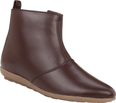 

Exotique Flat Casuals For Women(Brown