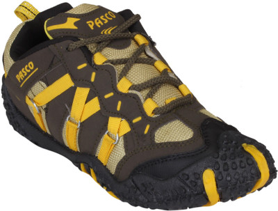 

Genial Outdoors For Men(Multicolor, Yelo-mhd