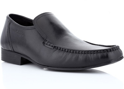 

Red Tape RTS8711A Slip On For Men(Black