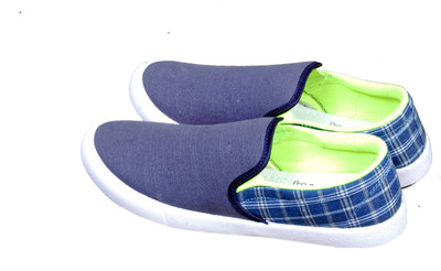 

spakly Casuals For Men(Multicolor, Navy blue