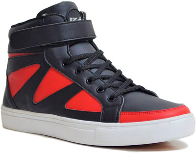 

DOC Martin Black Royale Sneakers For Men(Black