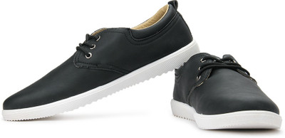 

Globalite Stake Sneakers For Men(White, Black