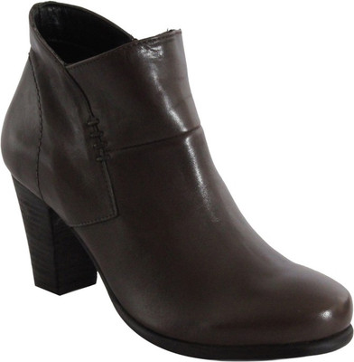 

Salt N Pepper Casuals For Women(Brown