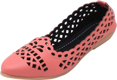 Footrendz Cut Work Bellies For Women(Tan, Peach