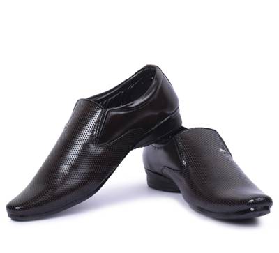 Baaj Slip On