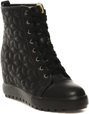 

Flat n Heels Boots For Women(Black)