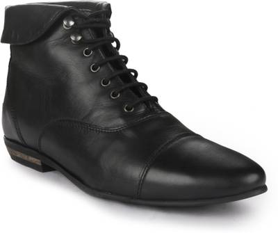 Glety Lace Up