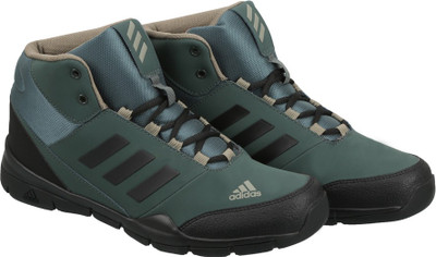 

ADIDAS GLISSADE MID Outdoor Shoes For Men(Green, Utiivy/cblack/tracar