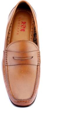 Red Tape Slip On