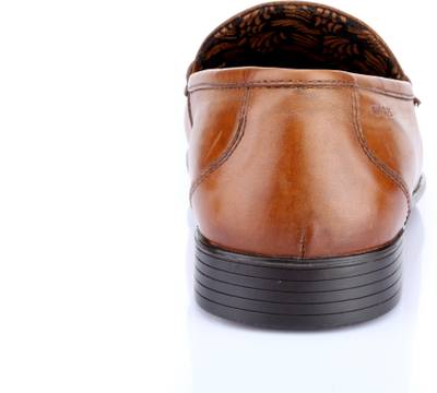 Red Tape Slip On