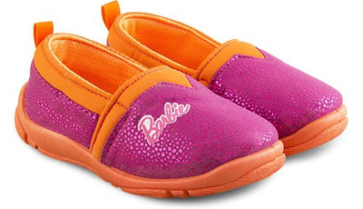 

Barbie Girls, Magenta