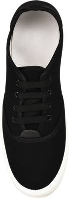 Navchetan Sneakers