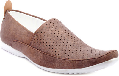 

Knoos Loafers For Men(Tan)