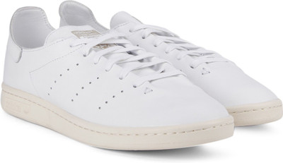 

ADIDAS ORIGINALS STAN SMITH LEA SOCK Sneakers For Men(White, Ftwwht/ftwwht/green