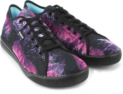 

REEBOK SKYSCAPE RUNAROUND 2.0 Walking Shoes For Women(Black, Multicolor, Water drop-black/fuchsia