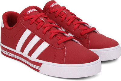 

ADIDAS NEO DAILY TEAM Sneakers For Men(Red, White, Powred/ftwwht/powred