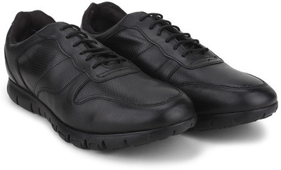 

Knotty Derby Cresswell Side Panel Casuals For Men(Black