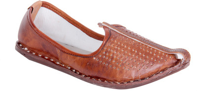 

Panahi Rajasthani Leather Ethnic Footwear Shoes with Cushion Mojaris Jutti For Men(Tan, Dark tan