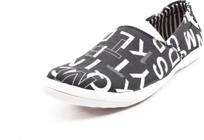 

Bunkeys Loafers For Men(Multicolor