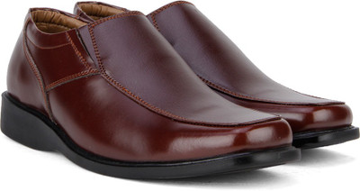 

Bata SCOTT Slip On Shoes For Men(Brown