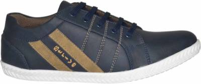 Strive Sneakers