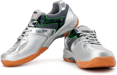 

Nivia Mandate Tennis Shoes For Men(Grey, Silver