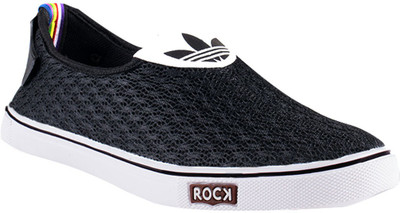 

Go India Store Canvas Shoes For Men(Black, White