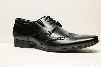 

Bata HOWARD Lace Up shoes For Men(Black