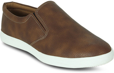 

Get Glamr Kamara Casual Shoes For Men(Tan)