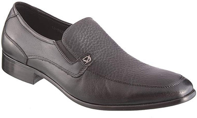 

Metro Da Vinchi Slip On For Men(Black, 11;black