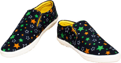 

Prakum Canvas Shoes For Men(Multicolor), Black