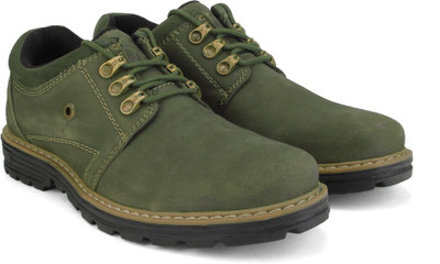 

WeinBrenner SCOUT Men Outdoor Shoes For Men(Green