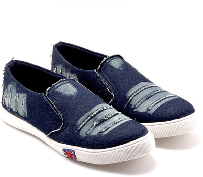 

Boysons cut denim stylish Slip On Sneakers For Men(Multicolor, Blue