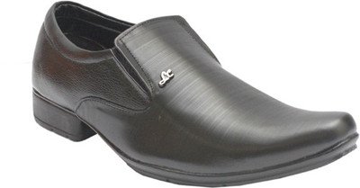 

Rootz Italiano Slip On Shoes For Men(Black