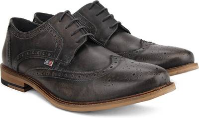 Arrow Lace up Shoes