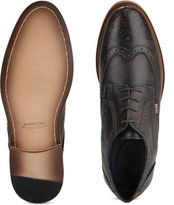 Arrow Lace up Shoes