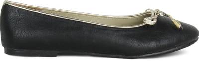 Footin By Bata Bellies