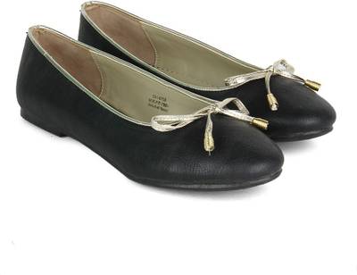 Footin By Bata Bellies