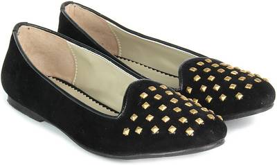 Footin By Bata Bellies