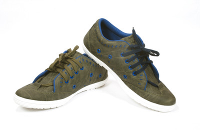 

Adjoin Steps Casual Shoes For Men(Green, Army green