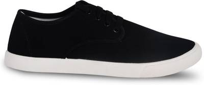 Navchetan Sneakers