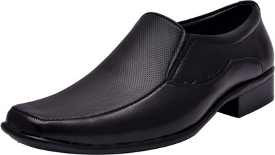44% OFF on Sir Corbett Slip On For Men(Black) 44% OFF on Sir Corbett Slip On For Men(Black)