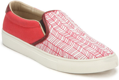 

Knotty Derby Lily Loafer Sneakers For Women(Red