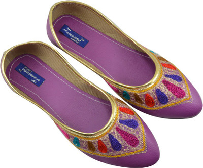 

Tamanna multicolored handicraft Jutis For Women(Multicolor