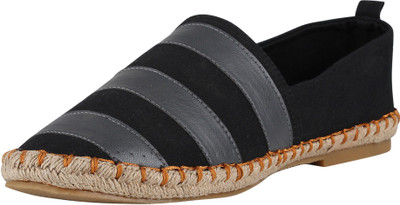 

Zobello Casuals For Men(Black, Grey), Black/grey faux leather stripe