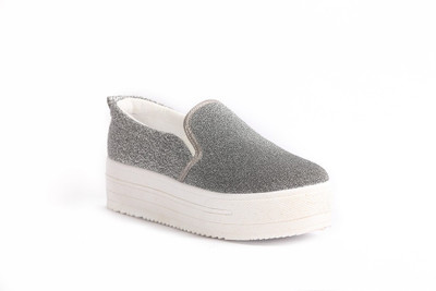 

Lotusfeet Canvas Shoes For Women(Grey