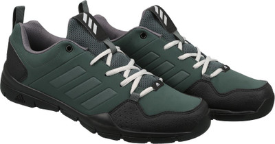 

ADIDAS ARGO TREK Outdoor Shoes For Men(Green, Utiivy/cblack/tragre/silv